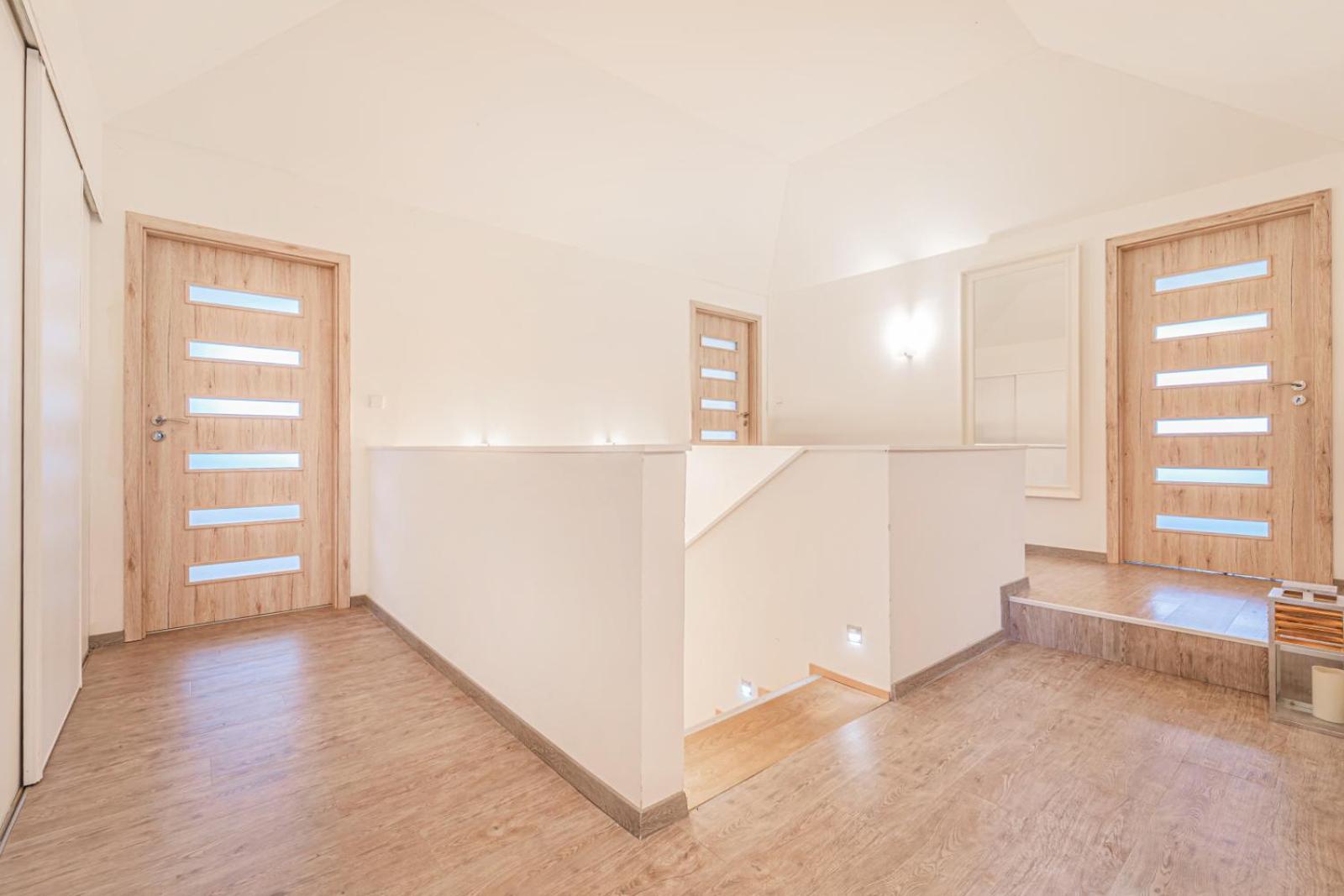 Vila Sara S Bazenem A Infrasaunou Na Kraji Prahy Zbuzany Luaran gambar